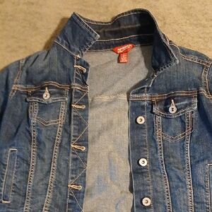 Arizona Jean Company Red and Blue Denim